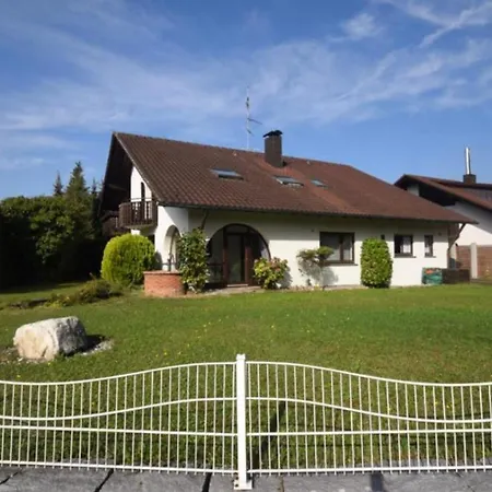 Grosszugige In Messenahe, Feenzian Ug *
